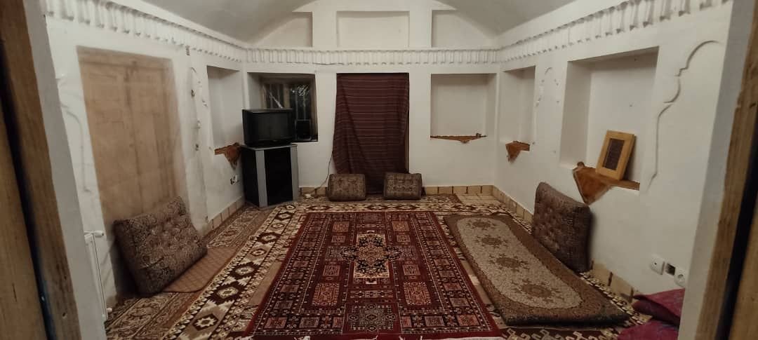 اقامتگاه سنتی مهروماه - واحد چهار