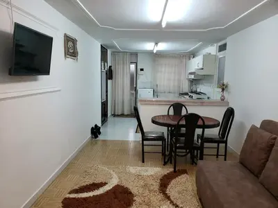 سوئیت فلت آداک 1