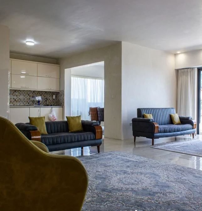 سه خوابه همسایه دریا