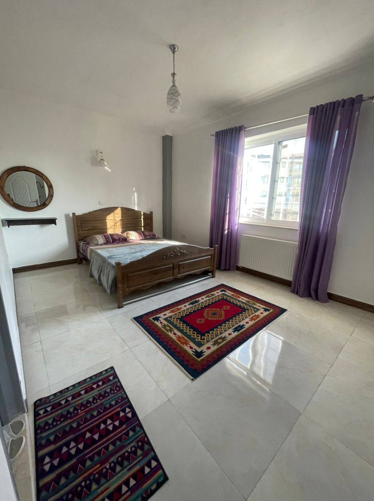 سه خوابه استخردار آبگرم رویال