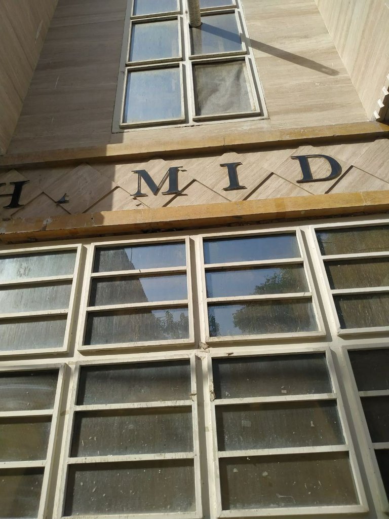 آپارتمان حمید - واحد 403