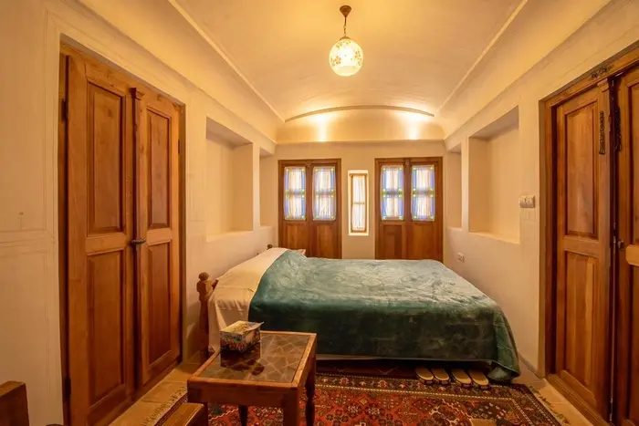 اقامتگاه سنتی احسان  واحد دوتخته خاتون نشین ۱۰۶