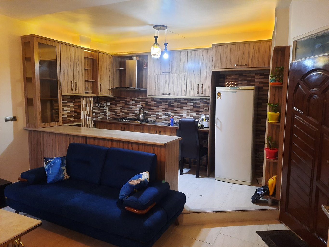 آپارتمان یک خوابه جکوزی دار یادگار امام