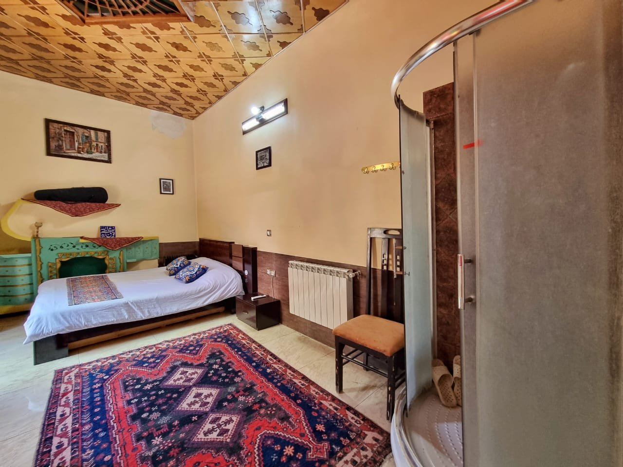 اقامتگاه سنتی سهراب - واحد اخوان