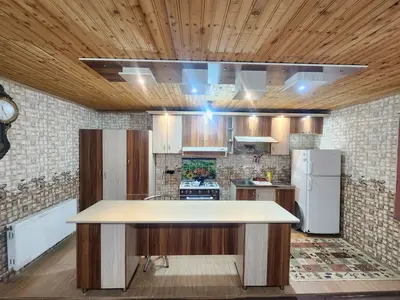 کلبه دوخوابه چوبی لب رودخانه 5