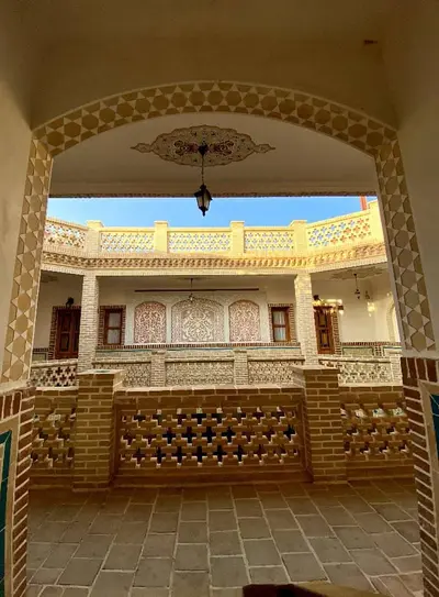 بومگردی دیاوا - واحد فرش 1