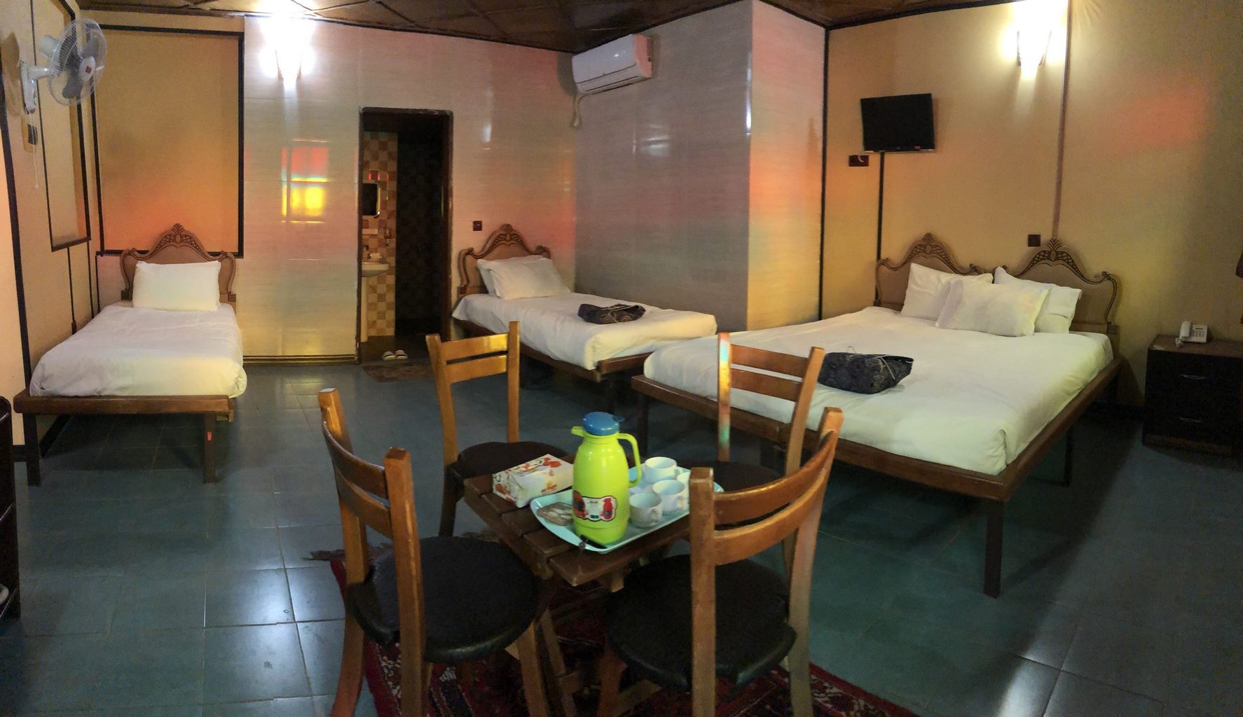 اقامتگاه سنتی نیایش - واحد چهارتخته 110