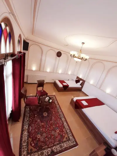 اقامتگاه سنتی خانه ایروانی - واحد سه تخته 11