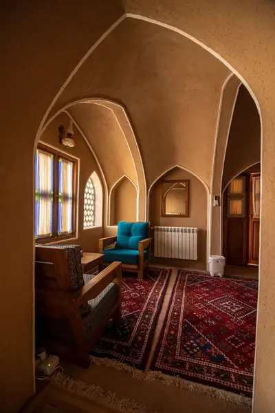 اقامتگاه سنتی احسان واحد دوتخته گوشواره ۱۰۱