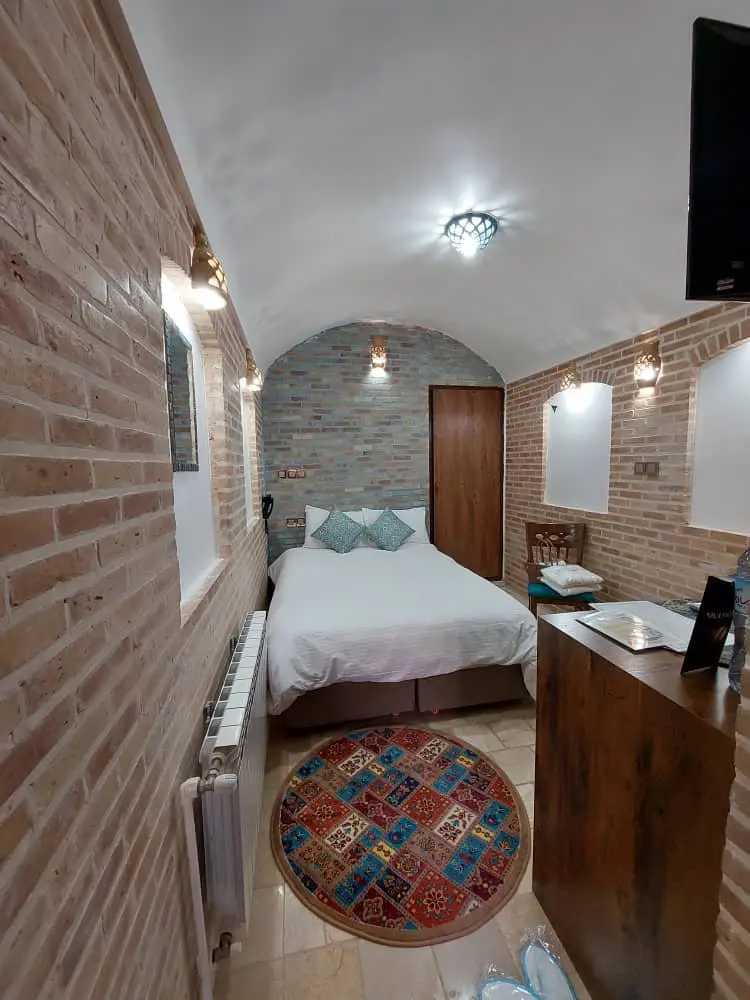 اقامتگاه سنتی عمارت مالمیر - واحد پروین