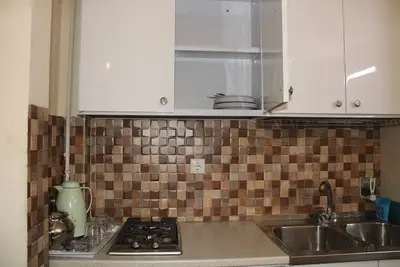 سوئیت فلت فخری - واحد سه تخت 202