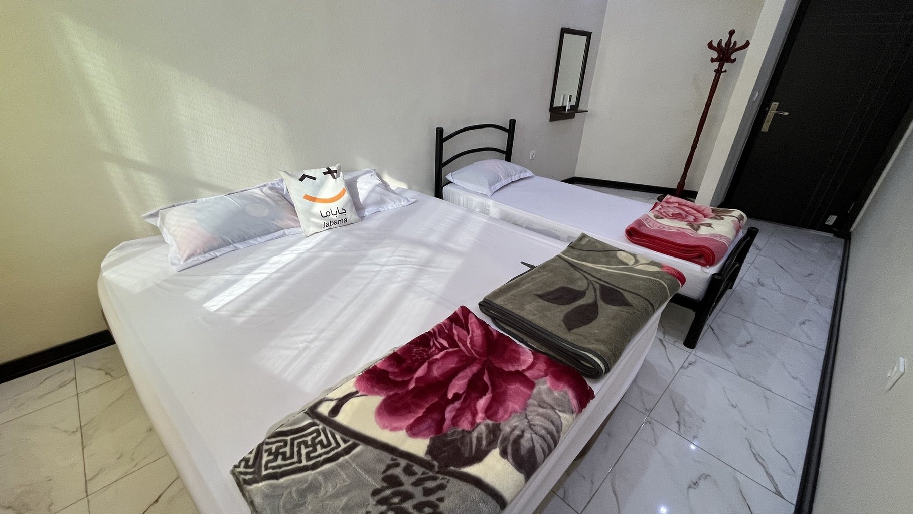 یک خوابه تاک - واحد سه تخته