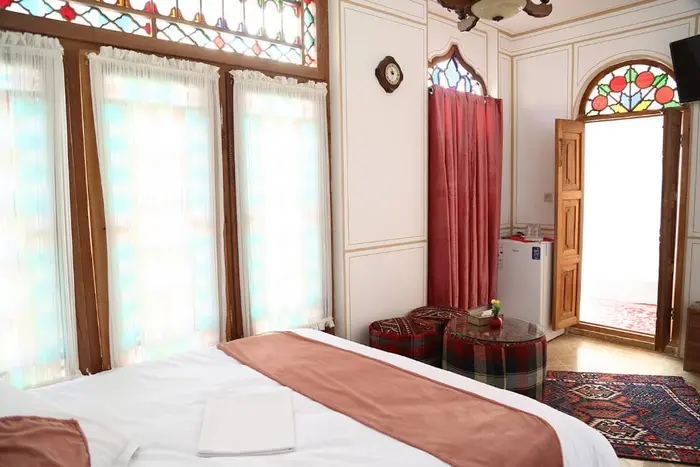 اقامتگاه سنتی خانه ایروانی - واحد دوتخته کُرسی 1