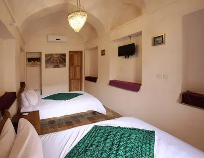 اقامتگاه سنتی خانه ادیب - واحد تویین ۲