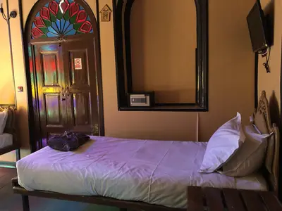 اقامتگاه سنتی نیایش - واحد دوتخته تویین 122