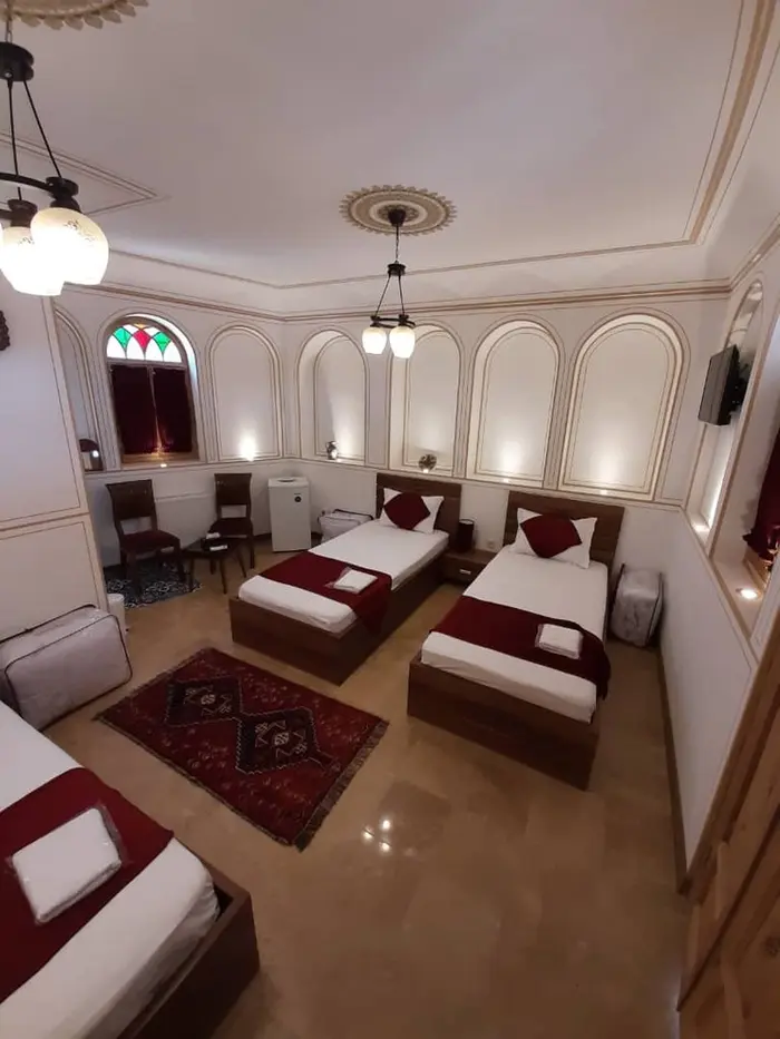 اقامتگاه سنتی خانه ایروانی - واحد سه تخته 12