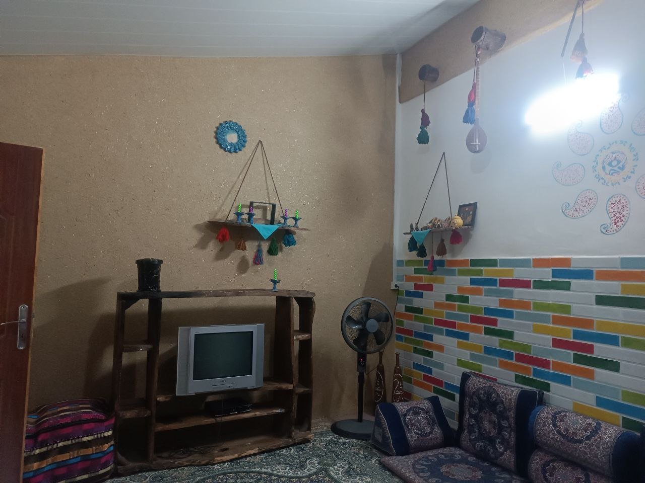 چشم جهان - واحد خاتون ۳