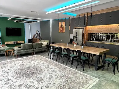 ویلا سه خوابه استخردار آبگرم شهرکی پارسا