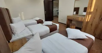 مجتمع اقامتی یک خوابه آستانه - واحد پنج تخته 1