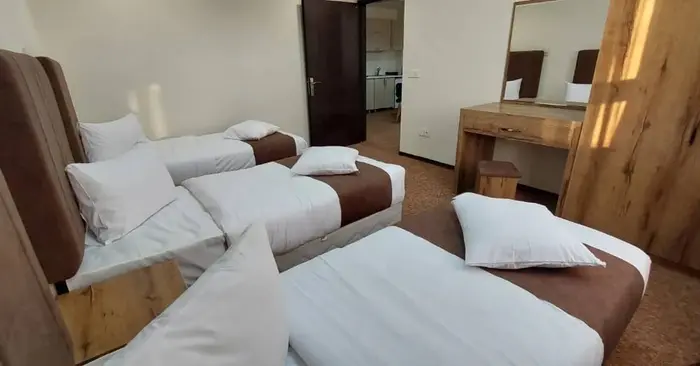 مجتمع اقامتگاهی یک خوابه آستانه - واحد پنج تخته 1