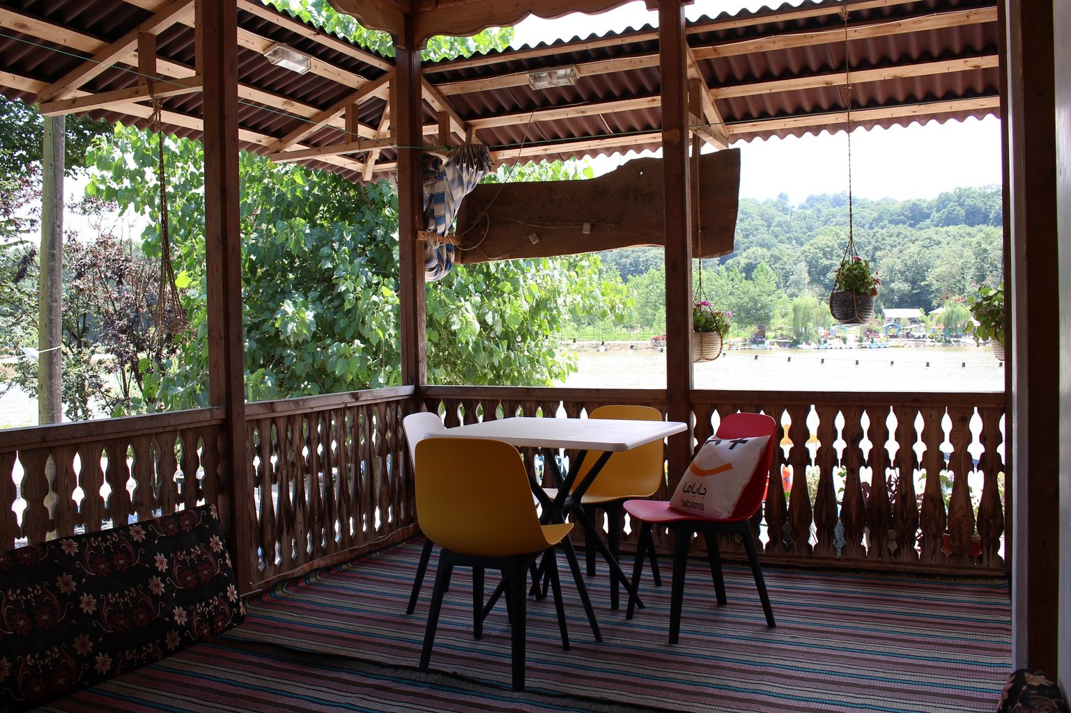 شاه ماهی - واحد استخر 3