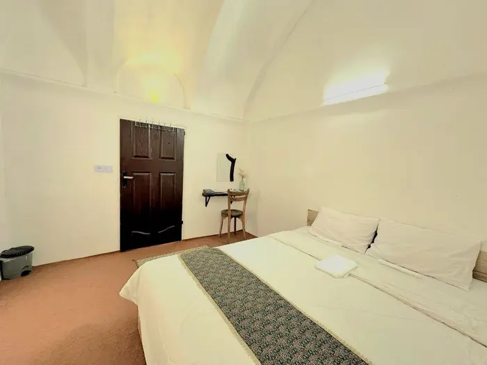 بوم گردی آگُر - واحد 5