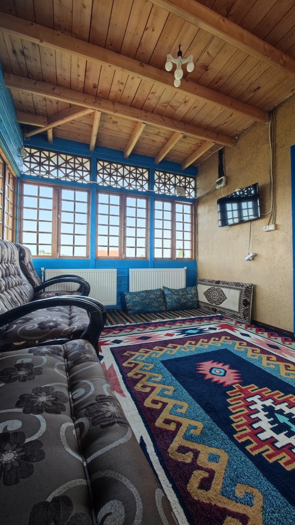 سه خوابه استخر آبگرم امیدوار