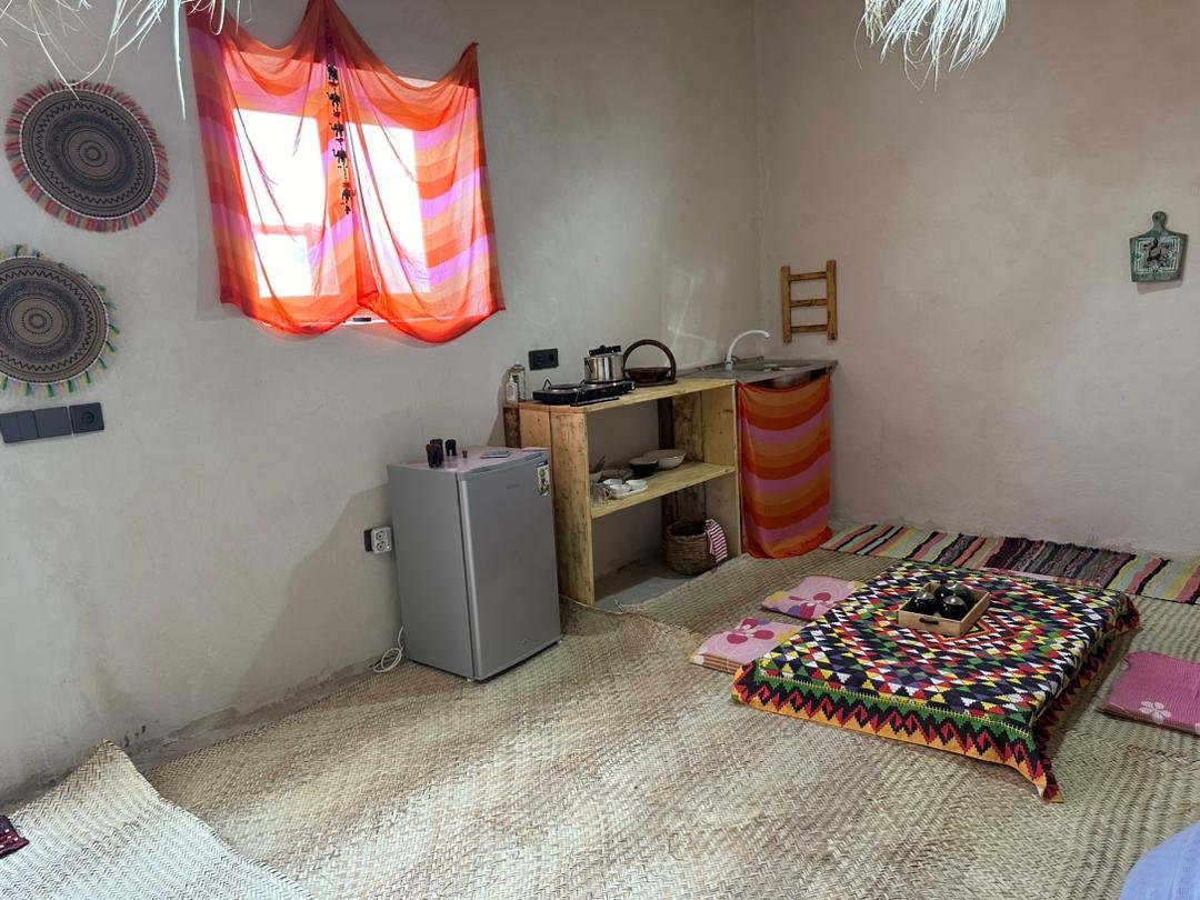 بومگردی خونه - واحد مجنون خانه