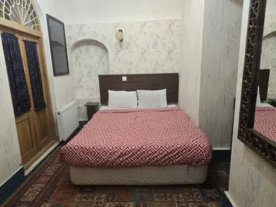 اقامتگاه سنتی ترنج سبز - واحد دابل 106