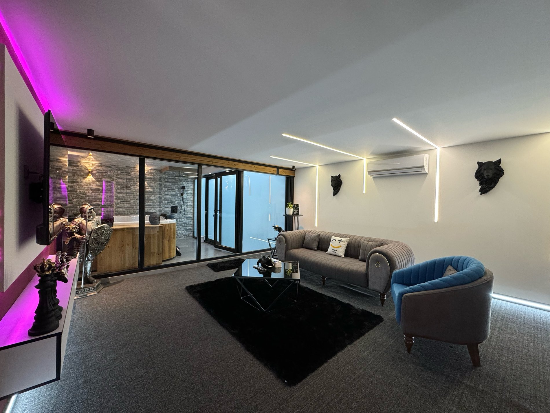 یک خوابه جکوزی دار اشرفی اصفهانی 1