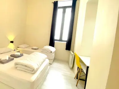 هاستل هریتیج - واحد سه‌ تخته 2