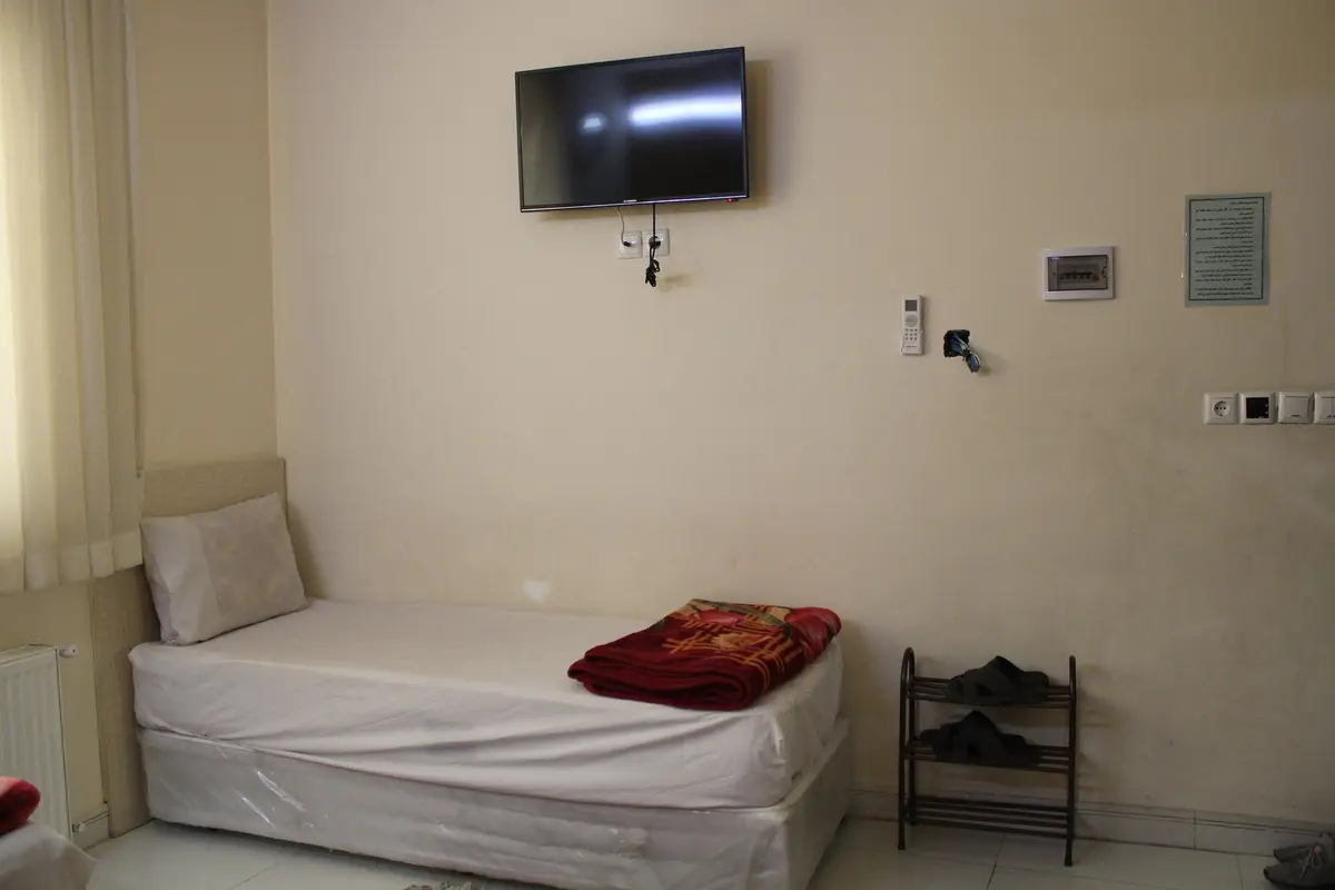 سوئیت فلت فخری - واحد چهارتخته 102