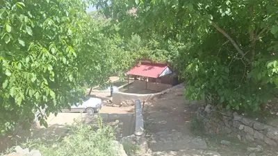 بومگردی قله تخت زنگی - واحد 4