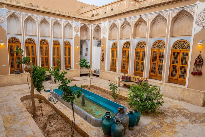 اقامتگاه سنتی خانه هنر یزد - واحد مرمر