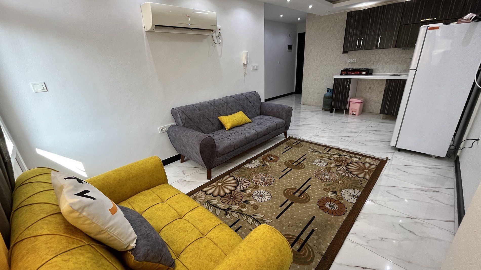 یک خوابه تاک - واحد سه تخته