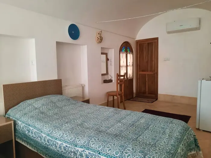 اقامتگاه سنتی خانه پارسی - واحد سه تخته ۲