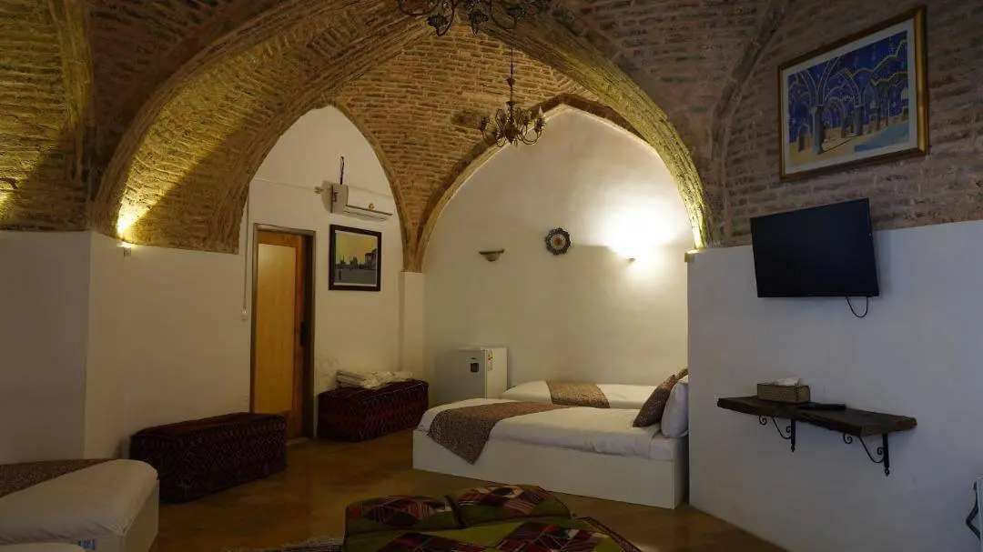 کاروانسرا صفوی امین آباد - واحد آرمیتان -   