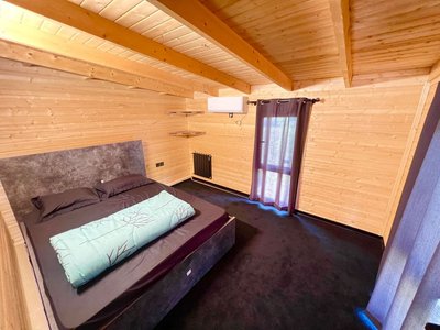 کلبه دوخوابه چوبی استخردار آبگرم لیانا