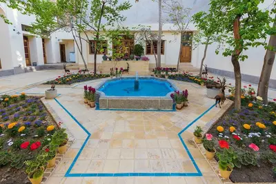 هاستل ماه بی بی - واحد 3