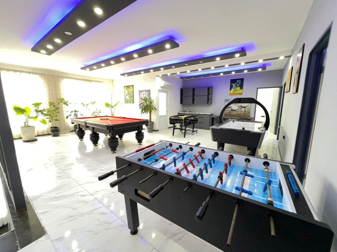 پنج خوابه استخردار آبگرم مروارید