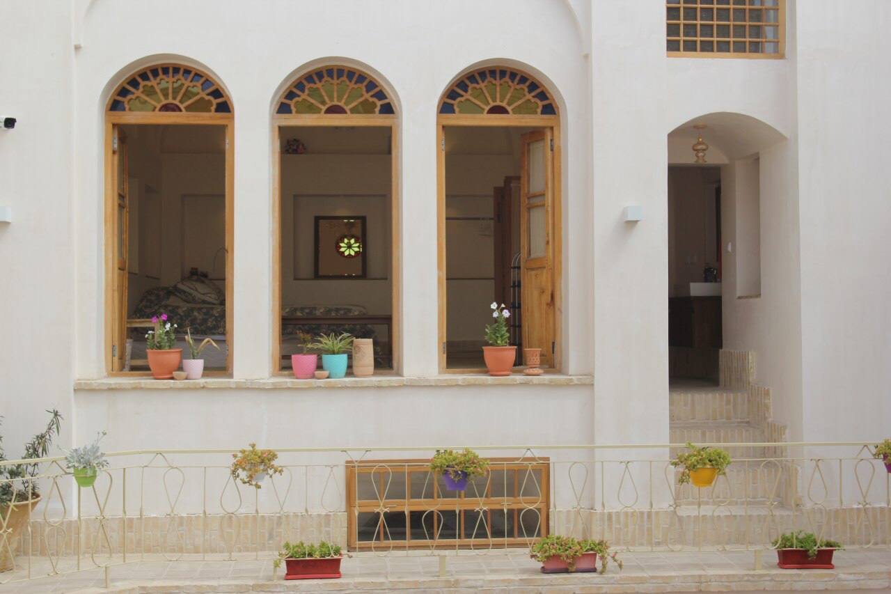 اقامتگاه سنتی سرای امیر - واحد شاه نشین