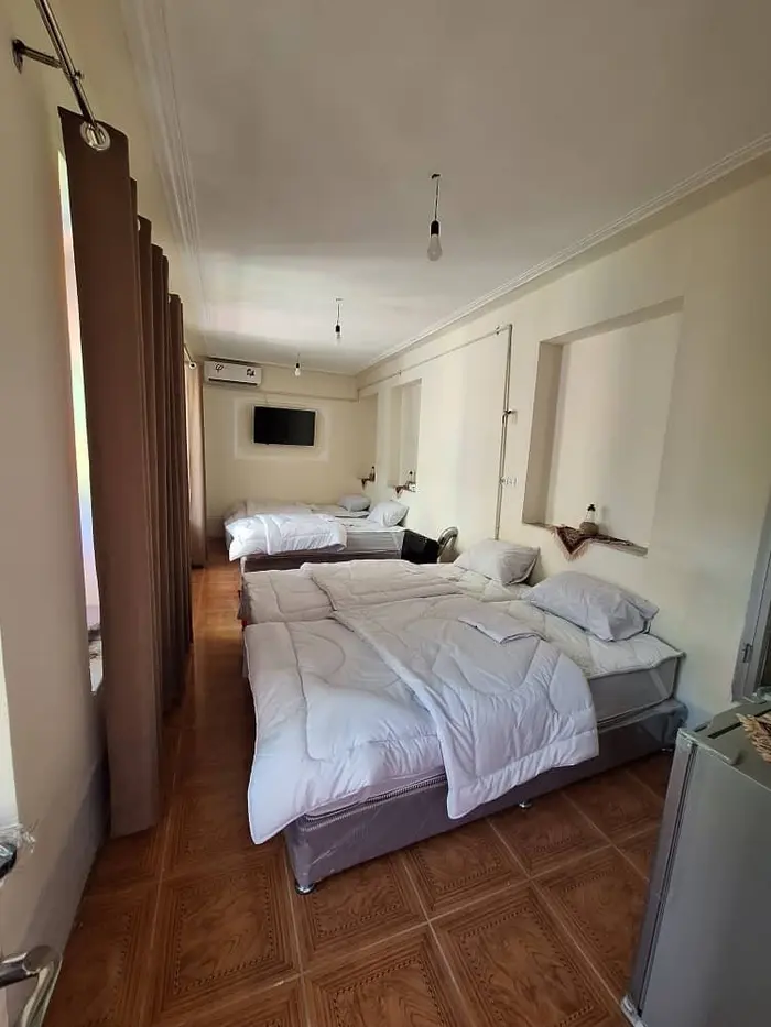 بوم گردی ایرن - واحد 105