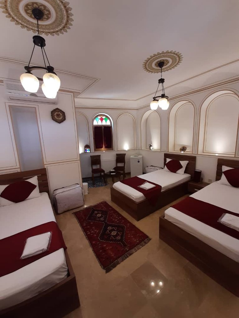 خانه ایروانی - واحد سه تخته 12