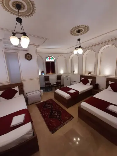 اقامتگاه سنتی خانه ایروانی - واحد سه تخته 12