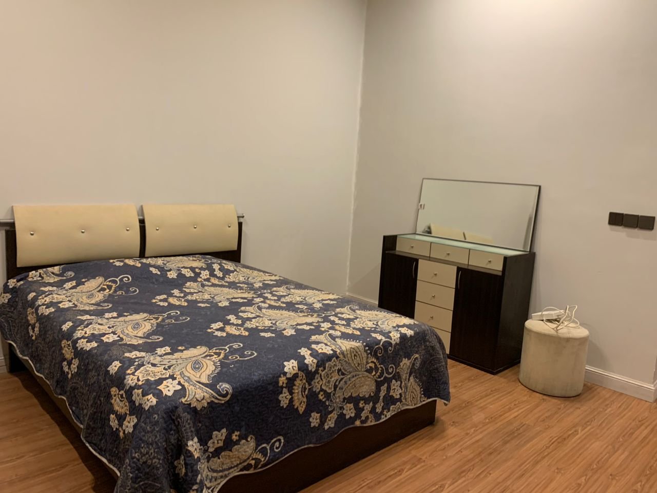 سه خوابه استخردار آبگرم تهراندشت 4