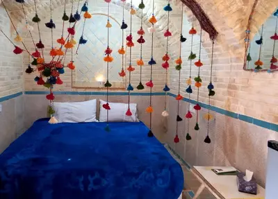 بومگردی هفت رنگ - واحد دوتخته دابل همکف