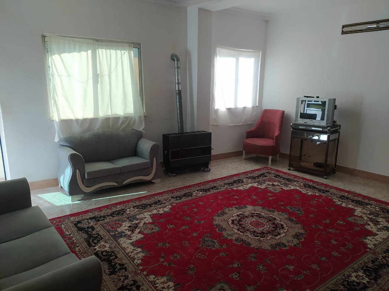 سوئیت دوخوابه مومنی 3