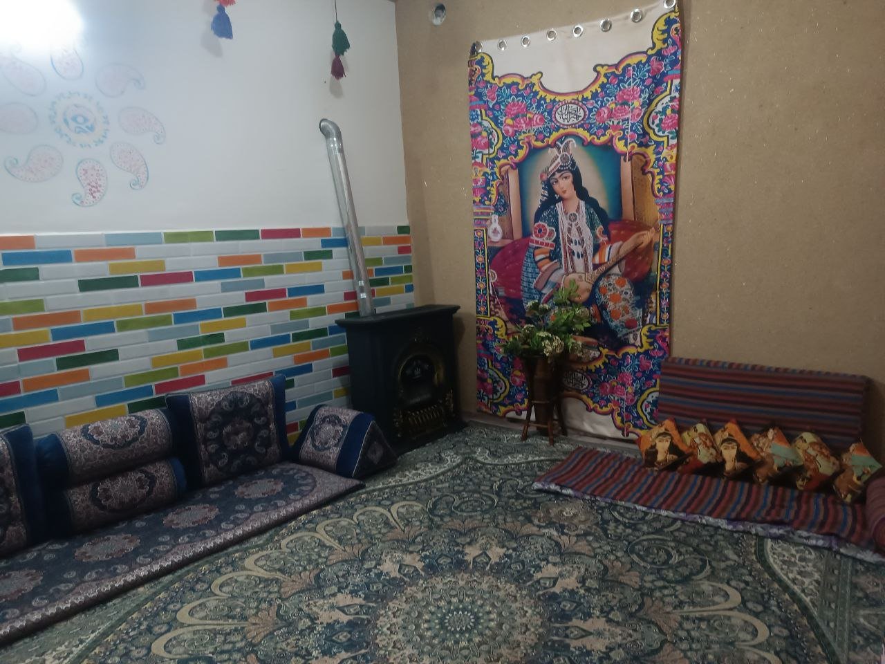 بومگردی چشم جهان - واحد خاتون ۳