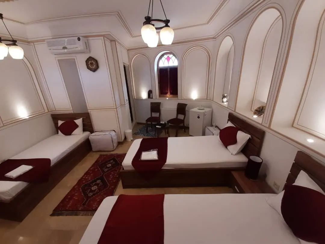 اقامتگاه سنتی خانه ایروانی - واحد سه تخته 12