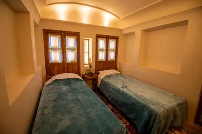 اقامتگاه سنتی احسان  واحد دوتخته خاتون نشین ۱۰۴